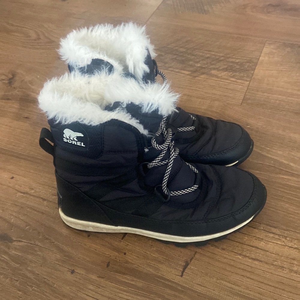 Sorel Whitney Waterproof Snow Boots sz 2